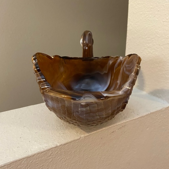 Vintage Imperial Glass Caramel Swirl Design Candy/ Trinket Dish. Swan. - Picture 3 of 6